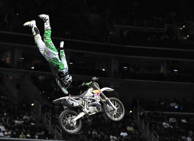 Greg Hatman throwin' down at an IFMA.